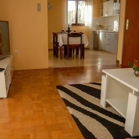 Apartmani Fabulic 아파트 *